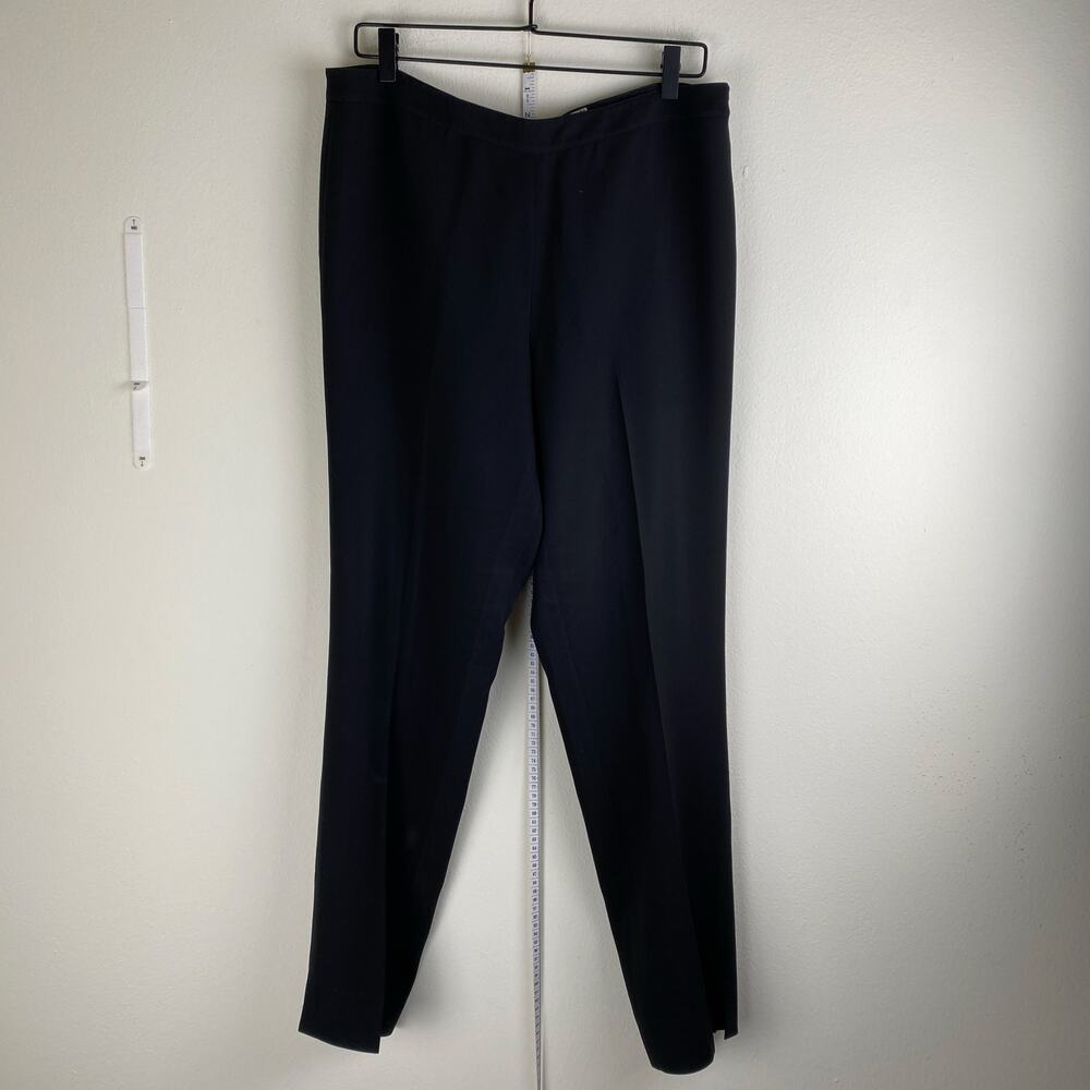 Lafayette 148 Bleecker Pants Size 10 Black Slim Leg Trouser Minimalist Designer - Picture 11 of 16